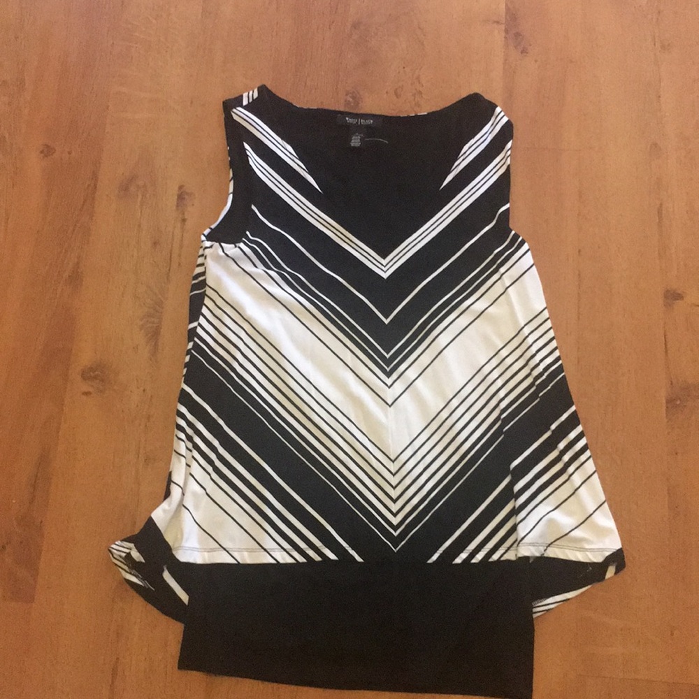While house black market sleeveless top